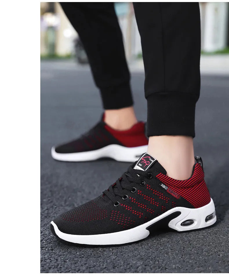 Men's fashion shoes spring new men's shoes Breathable running shoes Korean version of light casual Sneakers male sneakers
